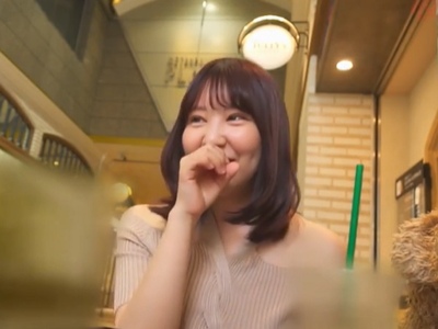 「え？中…？…はぃ///」顔の感じからも神乳が容易にわかる21歳看護師に大量中出しパコ