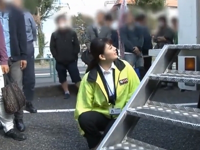 「え…？なんで私が笑」いつもはADやってるガチなSOD女社員がMM号でハメ倒し！