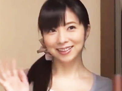 ストーカーと化した教え子に自宅まで押しかけられて中出しレイプされる女教師