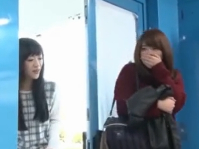 「え！？何これ…！？」MM号に驚愕する素人２人組と乱交パコ