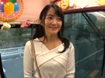 41歳には見えない美魔女人妻さんがMM便で公開パコ！