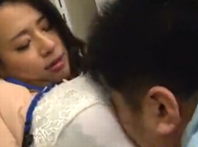 「こ、これは契約不履行になりますよ！」傲慢で爆乳な本部OLのイジメに耐えかねて懺悔を要求する極悪レイプ！