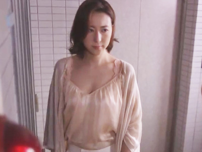 隣人にヘルスで働いている事をネタに脅され逆らえずに中出しさせた美人妻が妊娠ｗ