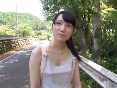 田舎町で出会った第一村人の貧乳娘を騙してガチパコ→ザーメンぶっかけフィニッシュ